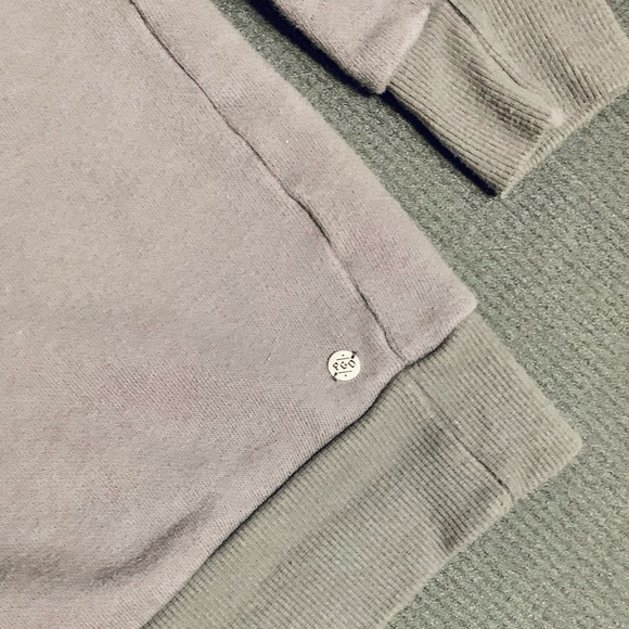 PGD crew neck sweatshirt - Picture 2 of 3